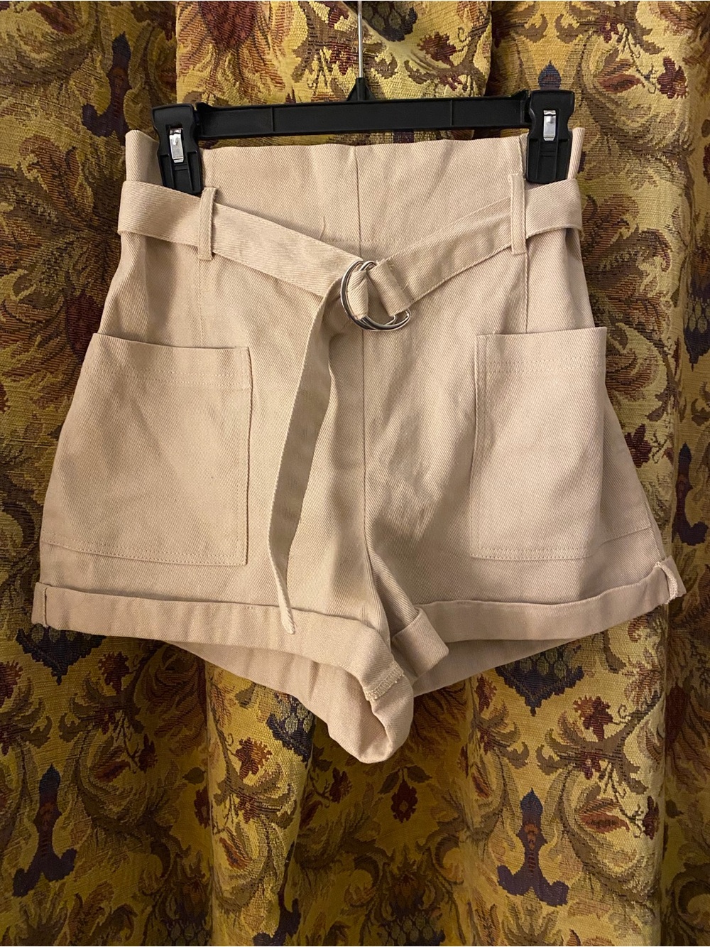 TC High-Waist Belted Shorts in Beige with D-Ring